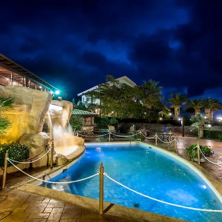 Alba Bed & Breakfast *