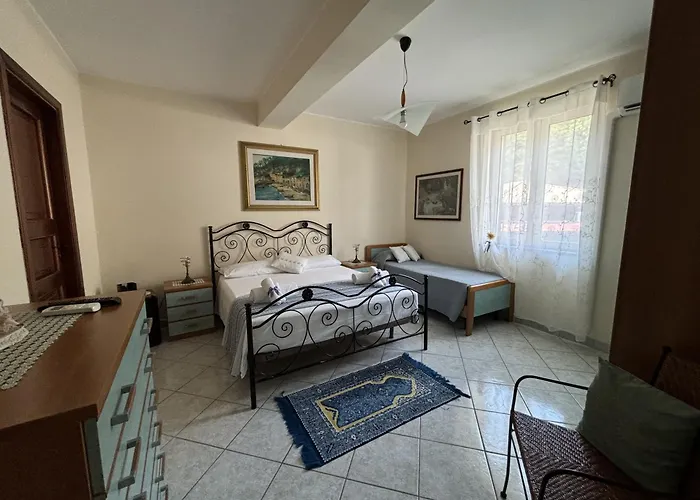 Frühstückspension Alba 3*